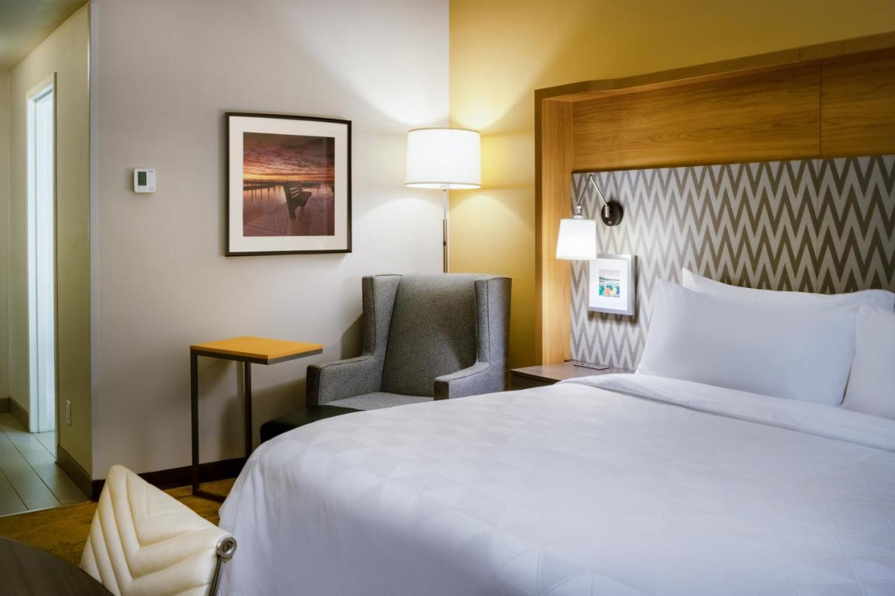 Holiday Inn - Long Island - Islip Arpt East By Ihg Holtsville Exterior foto