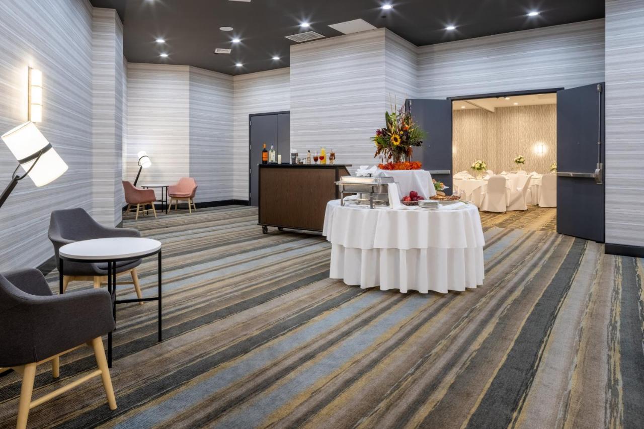 Holiday Inn - Long Island - Islip Arpt East By Ihg Holtsville Exterior foto